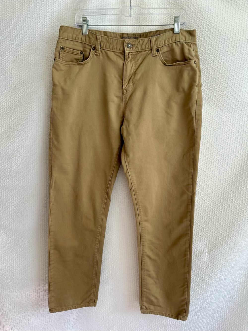 BANANA REPUBLIC Travel Jeans Khaki 34x32 Athletic Fit Stretch Men’s Pants Casual